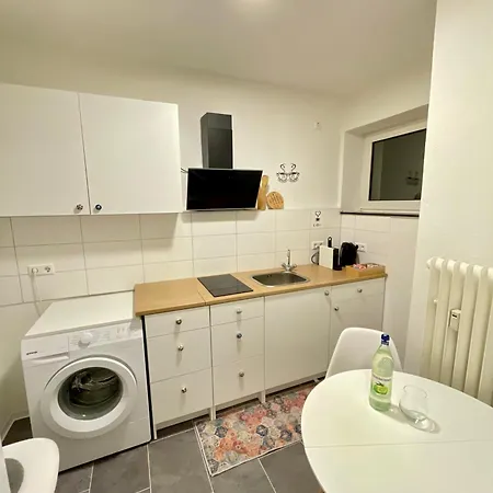 13 * Hannover